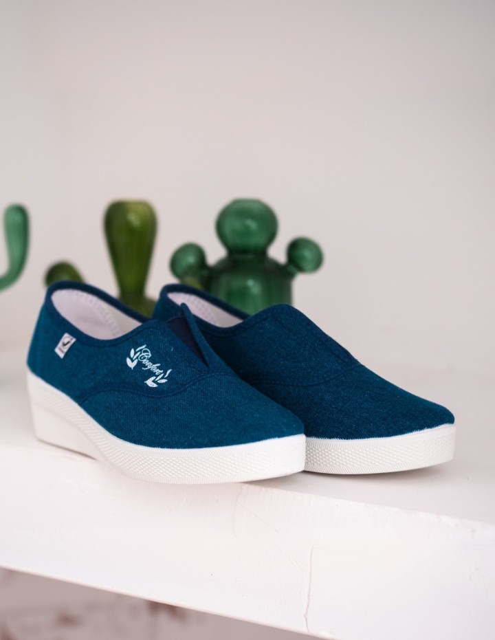Zapatillas lona con cordones y cuña alta color tejano
