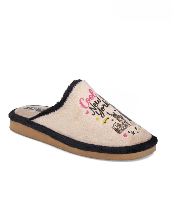 Zapatillas de casa abiertas color beige estampado Cool New York