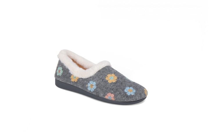 Zapatillas de casa cerradas mujer color gris estampado flores