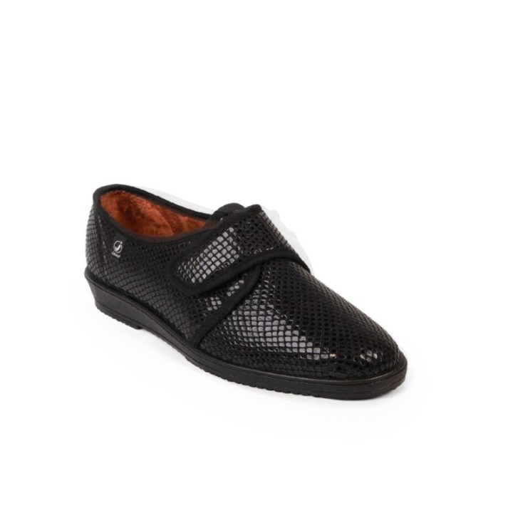 Zapatos de mujer clásicos cerrados negros