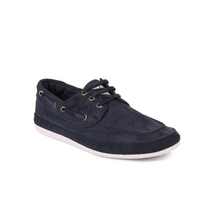 Zapato náutico con cordones color marino
