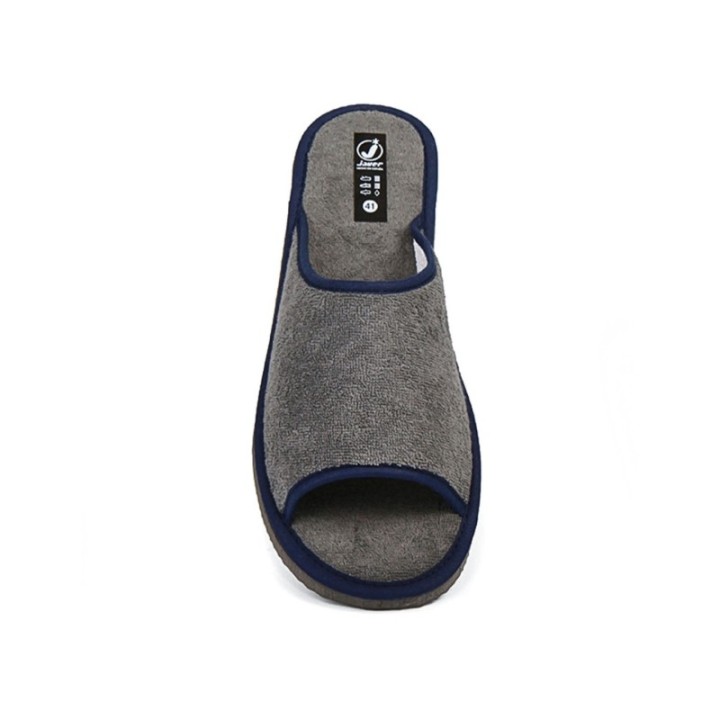 Zapatillas casa bordada gris