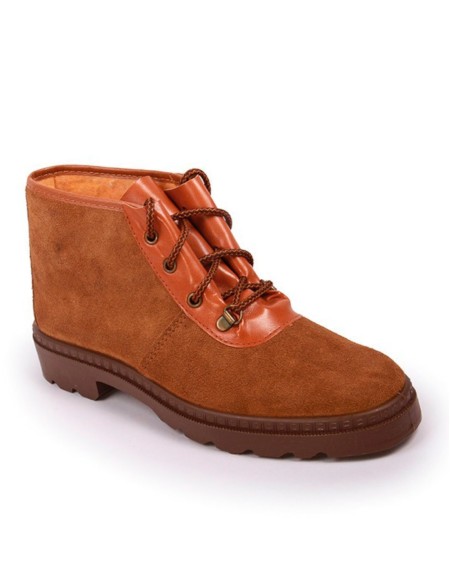 Botas con cordones reforzado
