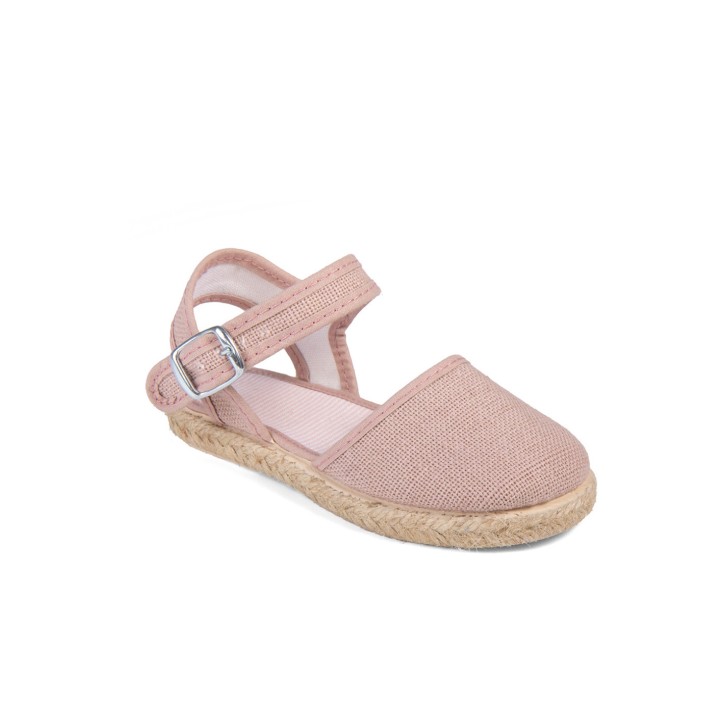 Sandalias color rosa con cierre de hebilla