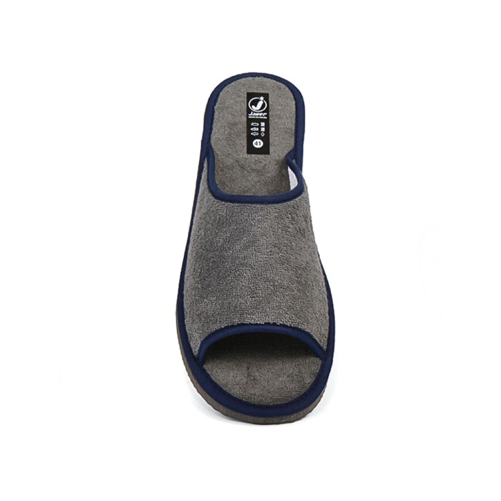 Zapatillas casa bordada gris