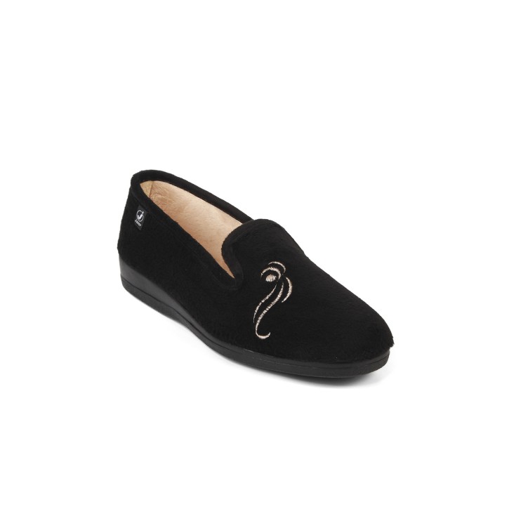 Zapatillas de casa negra aterciopelada