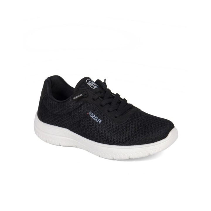 Zapatillas color negro sin cordones