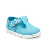 Sandalias piel con cierre de hebilla