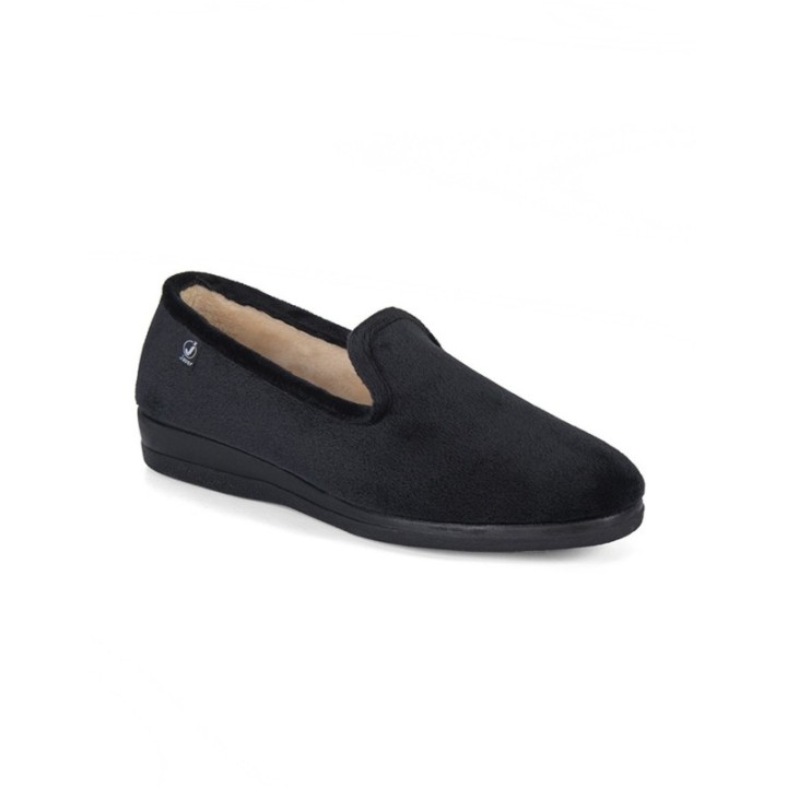 Zapatillas de casa cerradas cómoda suela color negro